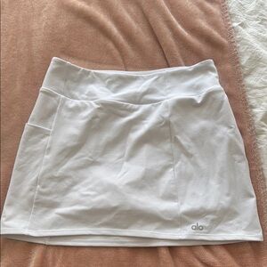 ALO Yoga Women's White Skirt